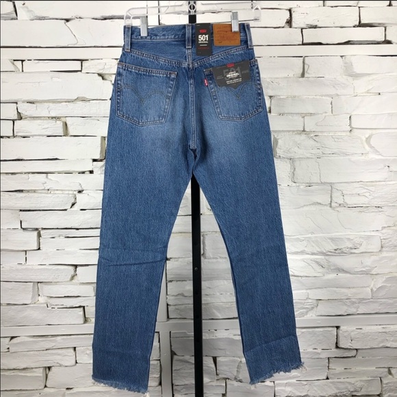 Levi’s 501’s Raw Hem Denim Jeans High Rise NWT - Picture 10 of 10